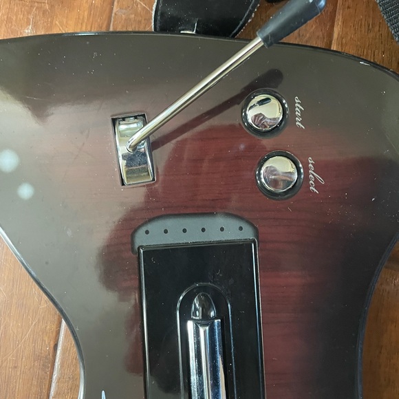 Guitar Hero PS2 Wireless Guitar Kingmaker Psyclone - Picture 4 of 6